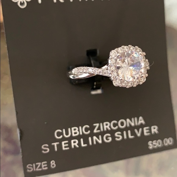 Primrose cubic zirc sterling silver ring, sz 8,9 - Picture 1 of 9